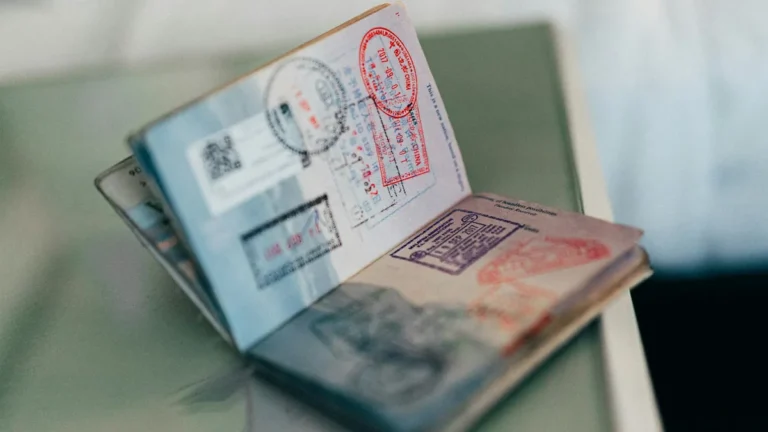 Iqama Renewal for Dependents on Absher: Steps, Fees and What Blocks It